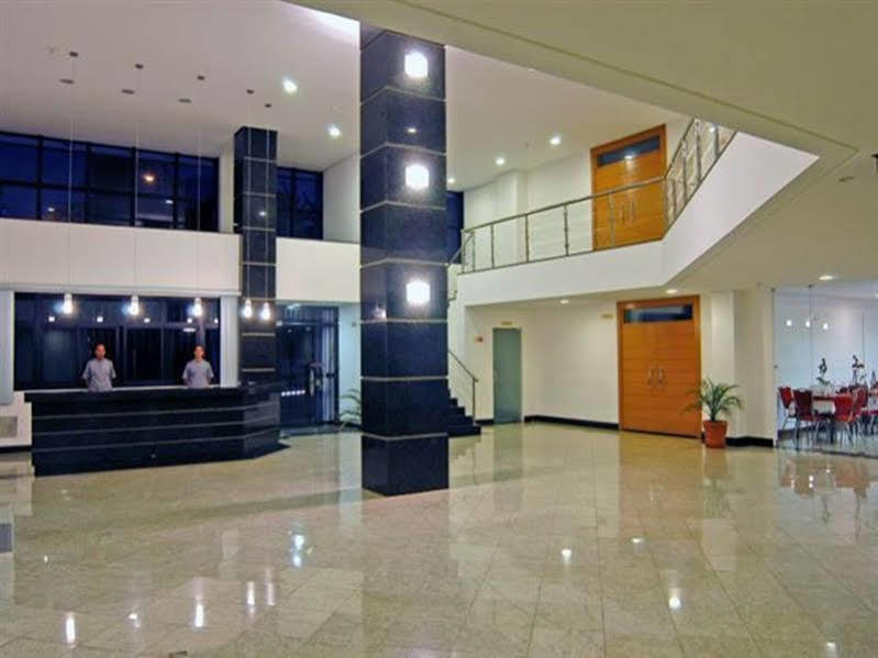 A Vista 3*